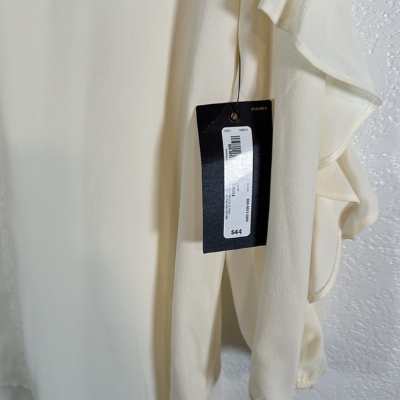 Stylus Ivory Spilt Ruffle Sleeve Blouse Size Small NWT - Picture 3 of 7